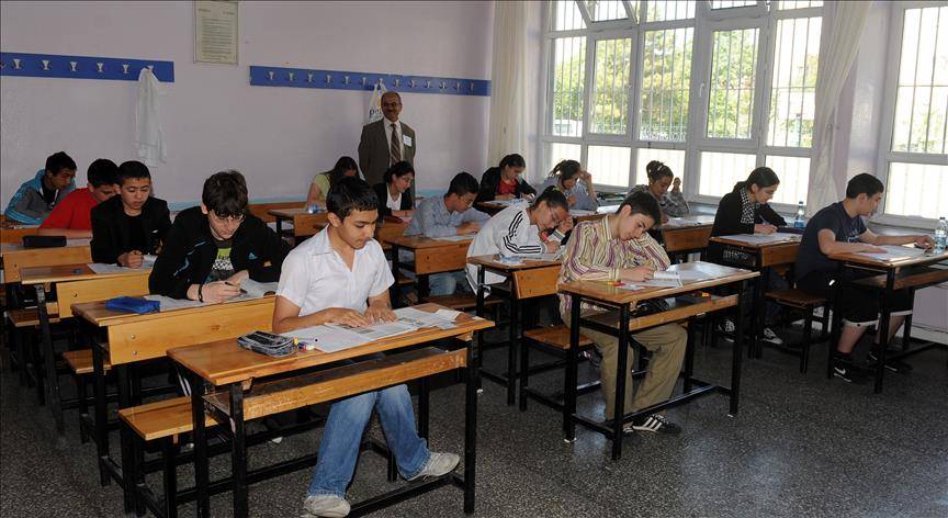 300-400-500 PUANLA ALIM YAPAN LİSELER: 2025 LGS taban puanları açıklandı mı? 3