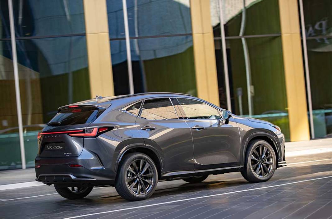 LEXUS HAZİRAN AYI FİYAT LİSTESİ GÜNCELLENDİ: Lexus ES, RX, LC ve LS ne kadar? 8