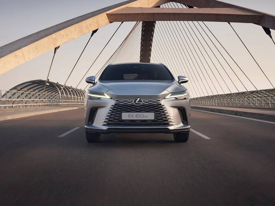 LEXUS HAZİRAN AYI FİYAT LİSTESİ GÜNCELLENDİ: Lexus ES, RX, LC ve LS ne kadar? 3