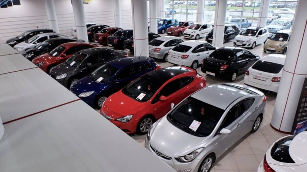 SIFIR ARAÇ SAHİBİ OLMAK İSTEYENLER ELİNİZİ ÇABUK TUTUN: En ucuz otomobiller listesi açıklandı! Fiyatlar değişecek 14