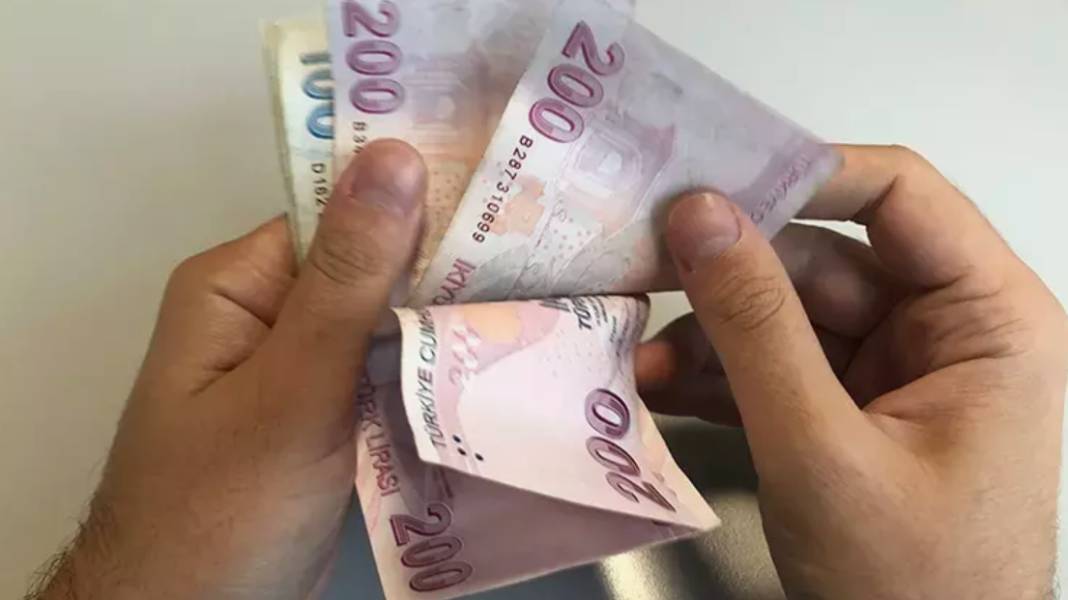 İşçiler dikkat! Yıllık izin paraya dönüşebilir mi? Uzman isimden şaşırtan yanıt geldi 2