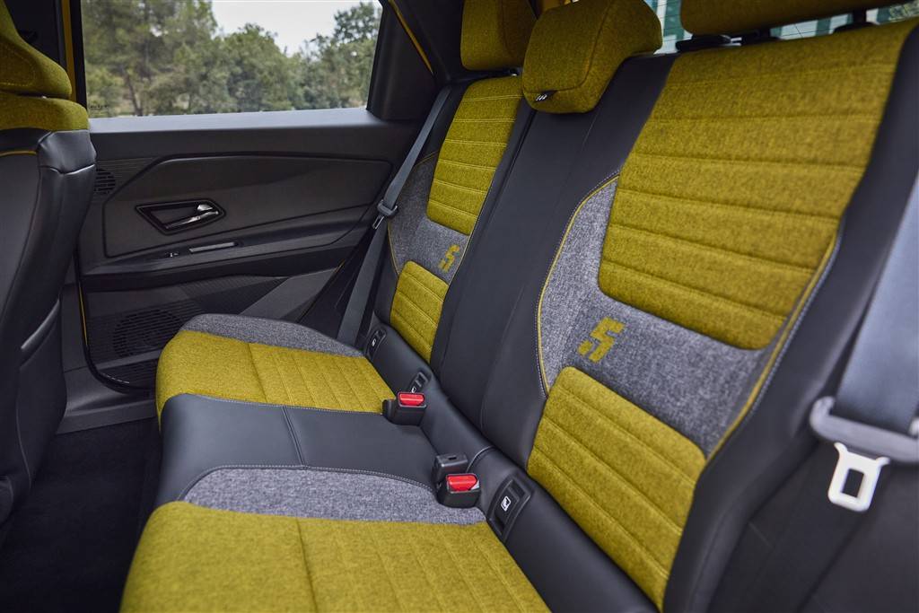 RENAULT 5 E-TECH RESMEN TÜRKİYE'DE SATIŞA ÇIKTI! Renault 5 E-Tech ne kadar? 2