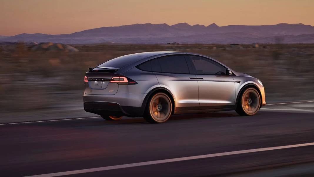 TESLA'NIN AMİRAL GEMİSİNİN FİYATI BELLİ OLDU: En uzun menzil ve yeni renk seçeneği eklendi! 2