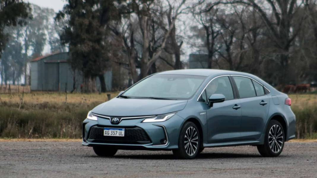 TOYOTA ARACI OLANLARA KÖTÜ HABER: Toyota binlerce aracını geri çağırıyor! 3