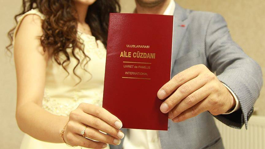 e-Devlet’te özel indirim kodları hazır! Yeni evlenecek çiftler evlilik alışverişini ucuza tamamlıyor 2