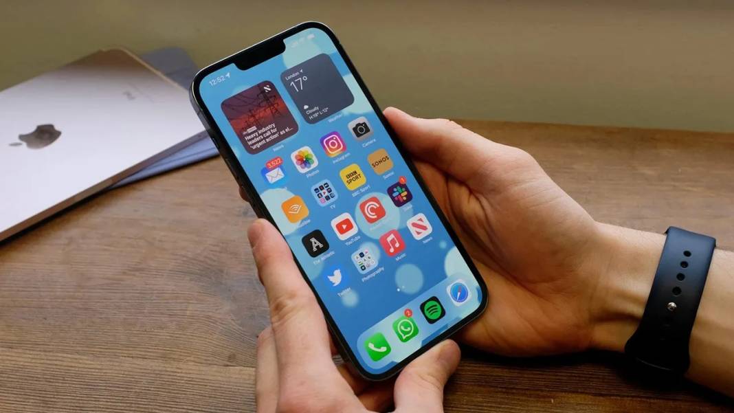 APPLE'IN EN BÜYÜK GÜNCELLEMESİ YOLDA: Önümüzdeki ay yayınlanacak IOS 19 güncellemesinin 10 özelliği sızdırıldı! 5
