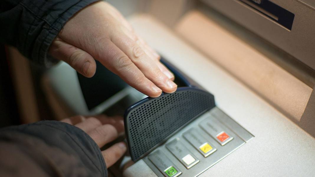 ATM kullananlar dikkat! Dolandırıcılığa karşı flaş değişiklik geldi: İlk kez uygulanacak 2
