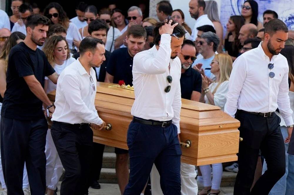 Diogo Jota'ya son görev: Gözyaşları sel oldu! 1
