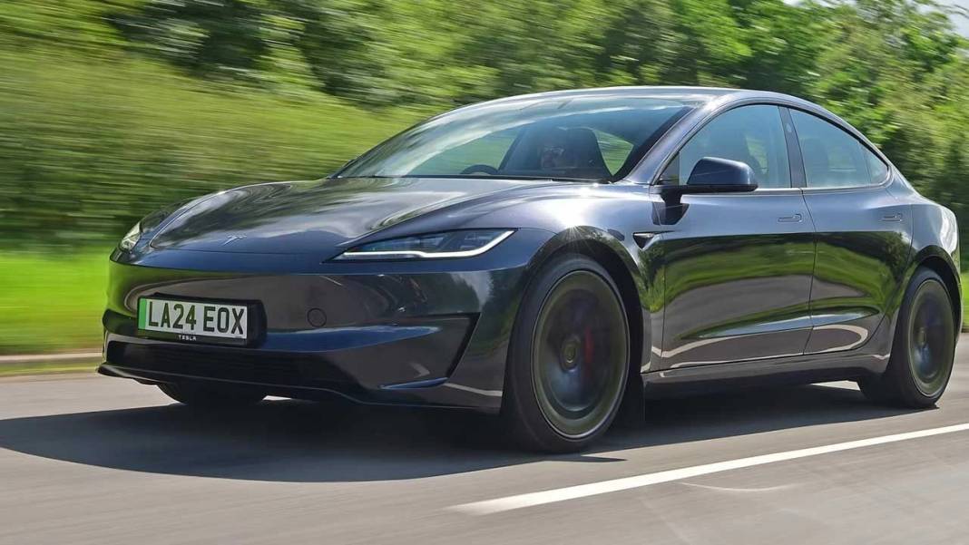 TÜRKİYE PAZARINA GELSE KAPIŞ KAPIŞ GİDER: Tesla'dan menzil rekortmeni araç 5