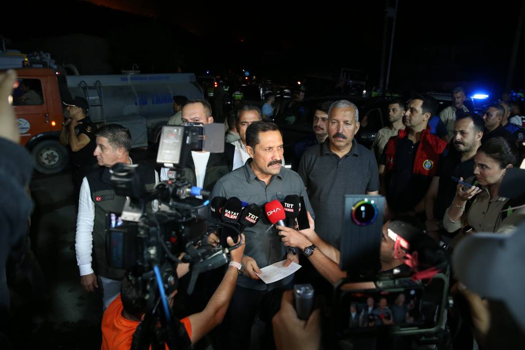 Hatay’da orman yangını: 9 yayla tahliye edildi! 4