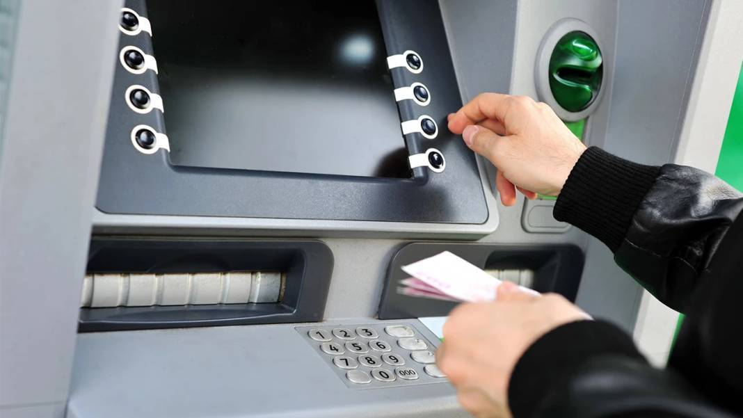 ATM'YE GİDECEKLER DİKKAT: Limitler değişti! İşte banka banka güncel rakamlar... 5
