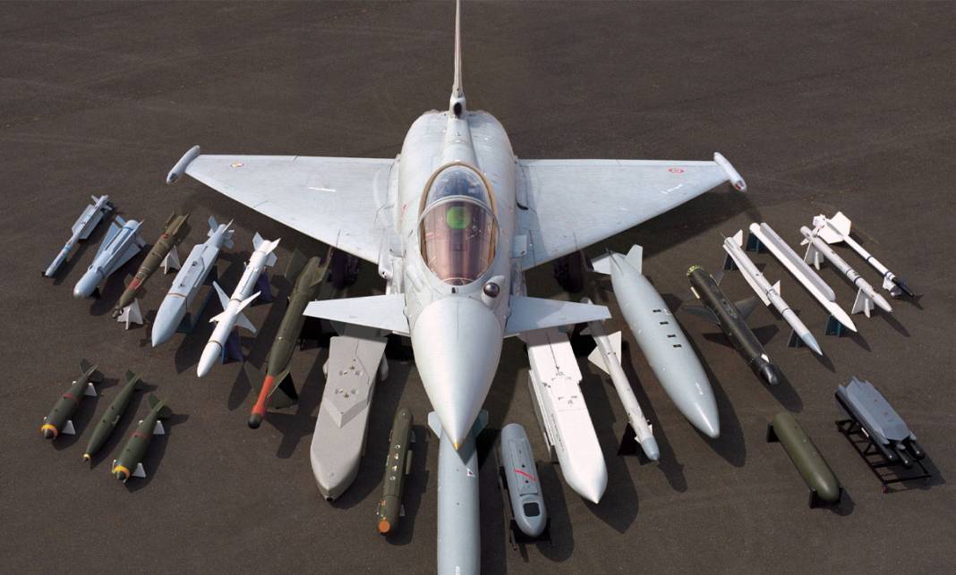 Eurofighter Typhoon'un teknik özellikleri neler? Türkiye kaç adet Eurofighter Typhoon alacak, siparişin maliyeti ve kapsamı ne? 4