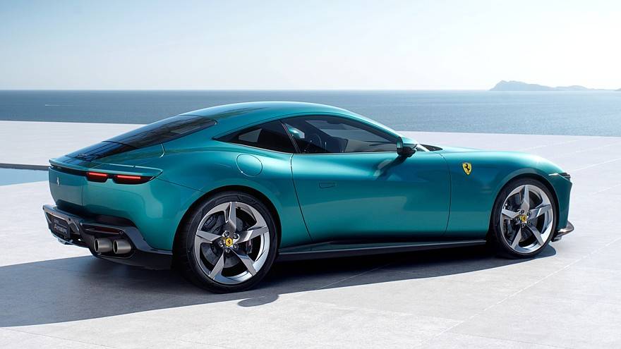 2026’ya damga vuracak Ferrari Amalfi görücüye çıktı! Performansı uçuruyor, tasarımı baştan çıkarıyor 5
