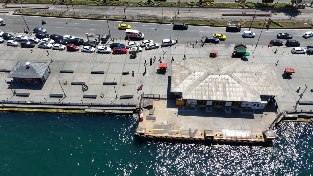 İstanbul kavruluyor: Bunalanlar sahillere akın etti! 2