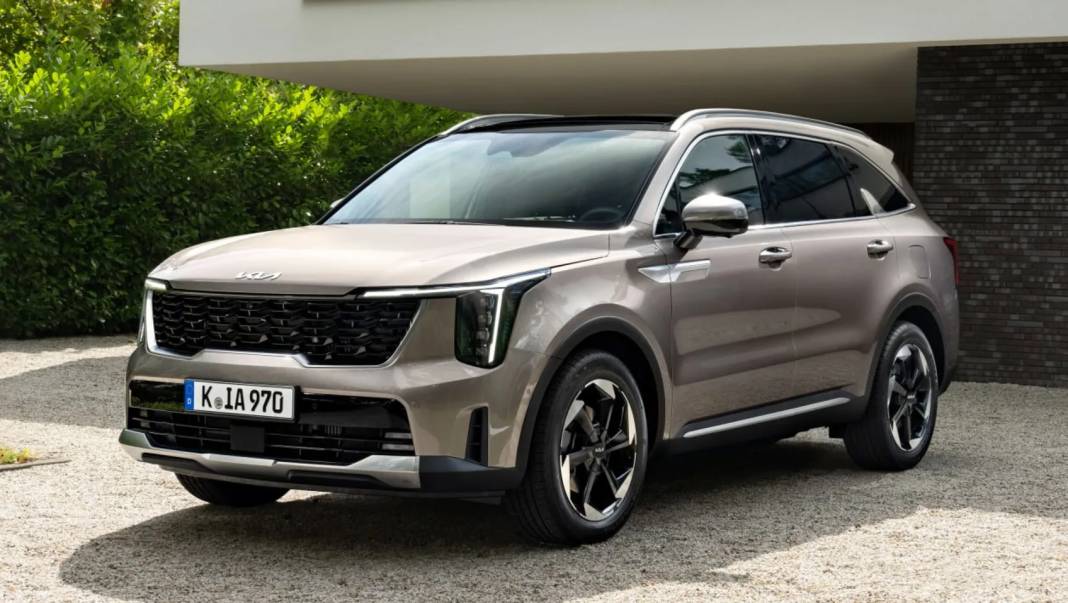 KIA TEMMUZ 2025 FİYAT LİSTESİ GÜNCELLENDİ: Kia Picanto, Stonic, EV3, EV6, EV9, XCeed, Sportage ve Sorento ne kadar? 4
