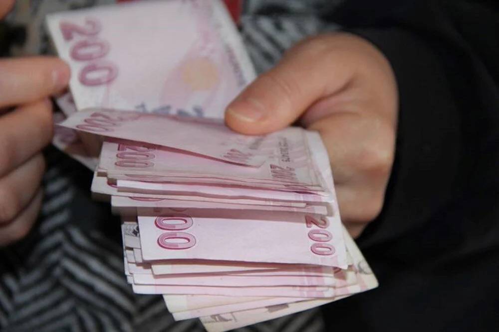 2025 EMEKLİ BANKA PROMOSYONLARINDA GÜNCEL TUTARLAR: En yüksek banka promosyonu kaç TL? İşte en yüksek ödemeyi yapan banka 11