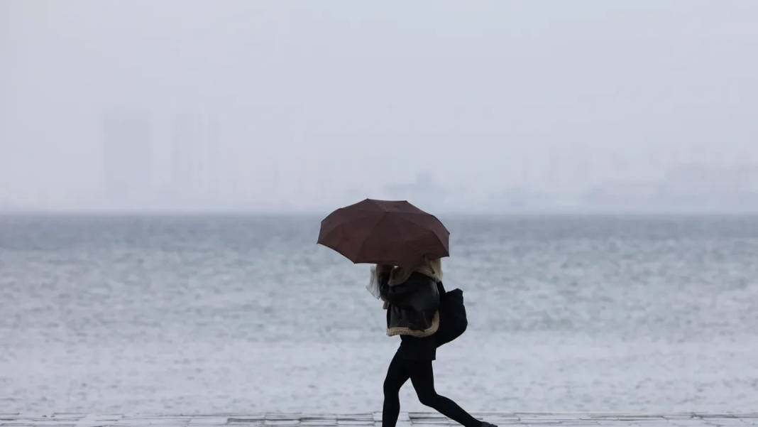 Sıcaklıklar düşüyor: Meteoroloji sağanak yağış için uyardı! 4