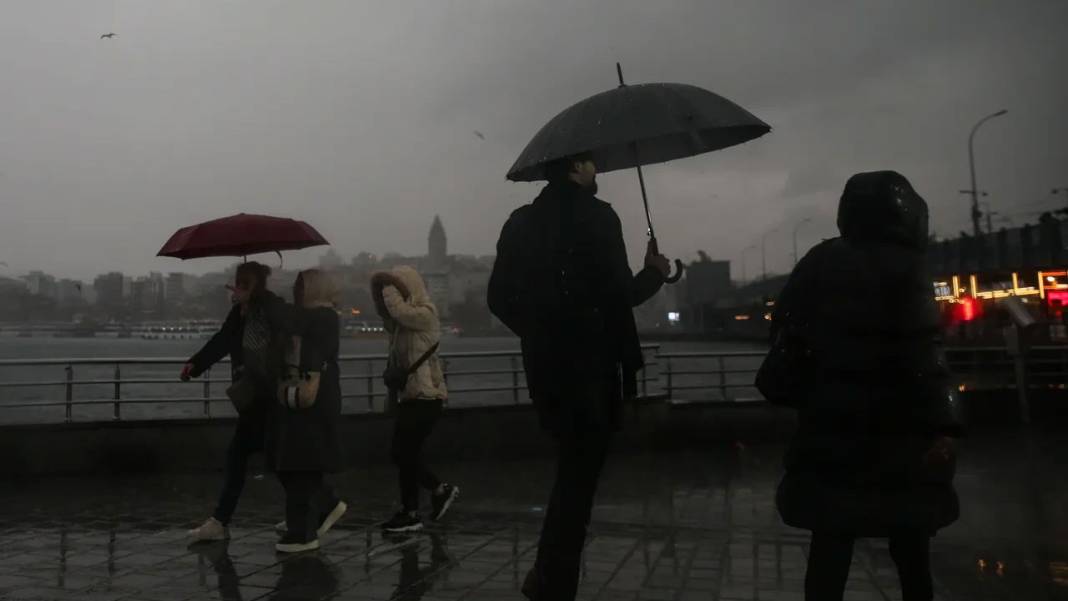 Sıcaklıklar düşüyor: Meteoroloji sağanak yağış için uyardı! 5