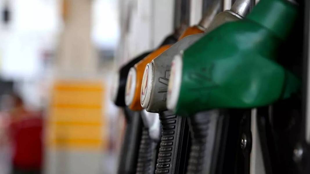 Akaryakıt fiyatlarına ÖTV zammı! Benzin, motorin ve LPG'ye yeni tarife 4
