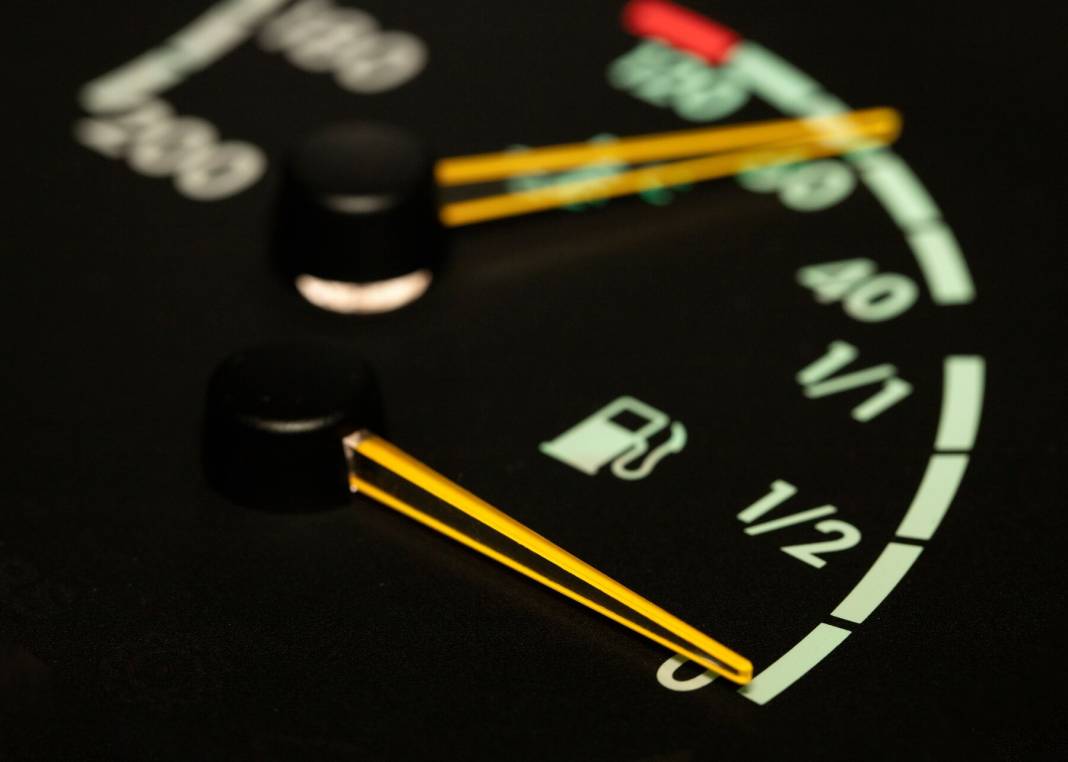AKARYAKITTA TASARRUF SAĞLAYABİLMENİN FORMÜLÜ BULUNDU: Bu 10 yöntem benzin ve motorine daha az para vermenizi sağlayacak! 5