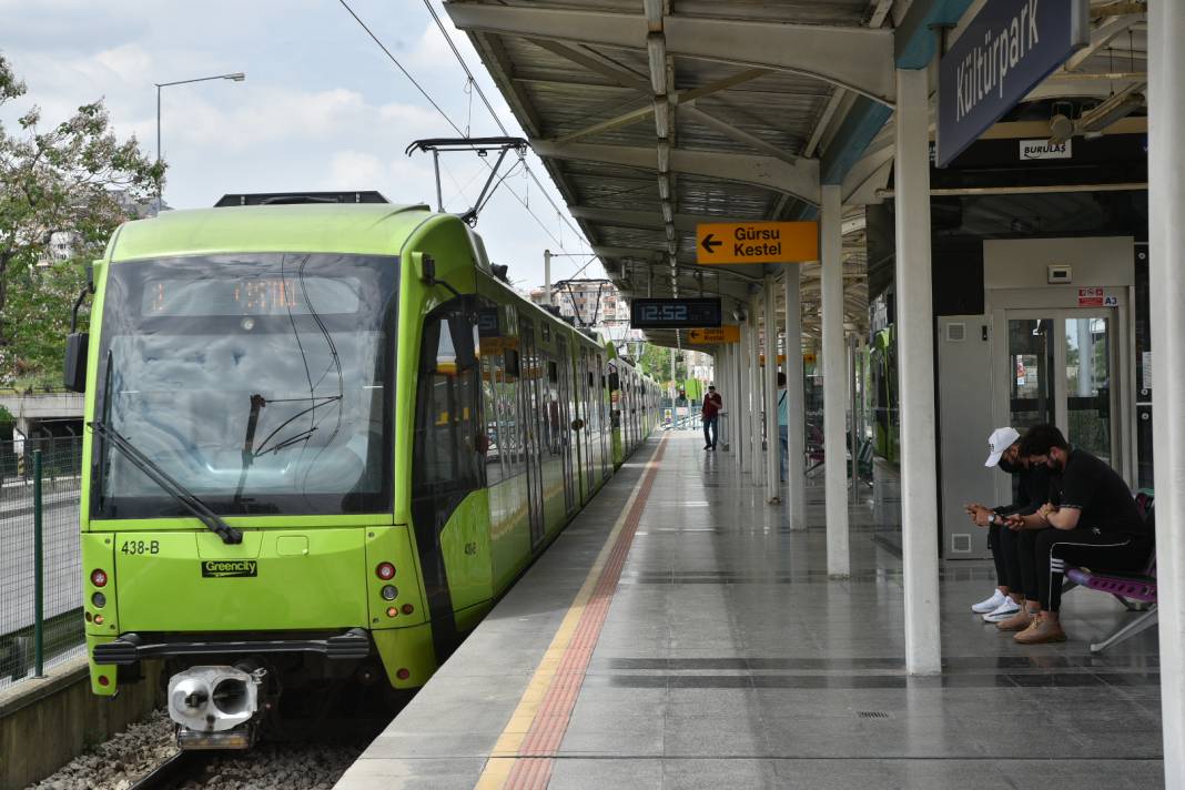 BURSA TOPLU TAŞIMA ZAMMI TEMMUZ 2025: BursaRay, otobüs, tramvay, öğrenci ve tam ne kadar, kaç TL oldu? 1