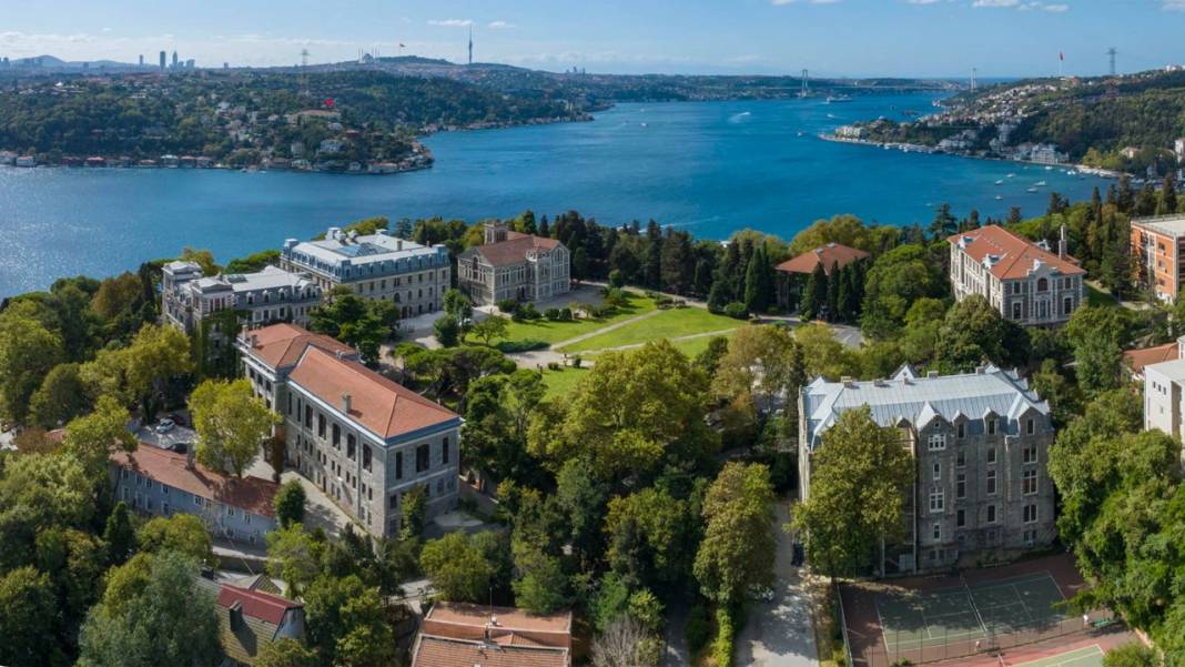 TERCİH YAPACAK ÖĞRENCİLER DİKKAT! Bu üniversitelerden mezun olan hemen iş buluyor 16