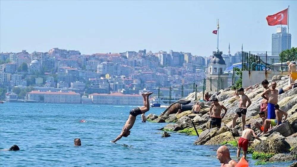 İSTANBUL'DA SICAKLIK ALARMI: Termometreler patlayacak! 9