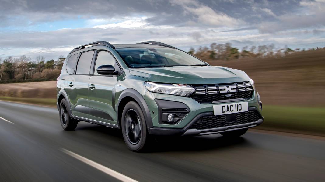 DACİA TEMMUZ 2025 OTOMOBİL FİYATLARI AÇIKLANDI: Dacia Sandero Stepway ve Jogger ne kadar? 2