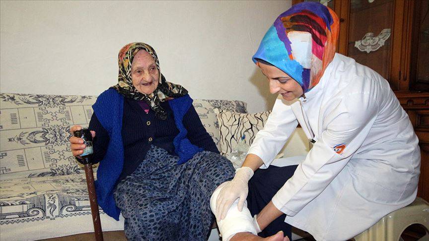 5,3 milyarlık dev ödeme hesaplarda! Evde bakım yardımı ödemeleri gerçekleşti 4