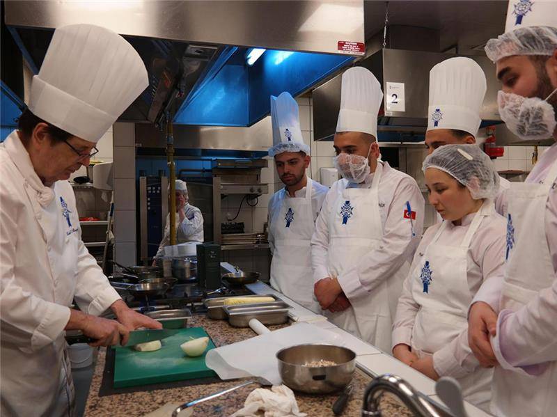 Türkiye’nin en iyi gastronomi bölümleri belli oldu! İlk sıradaki üniversite sürpriz yaptı 10
