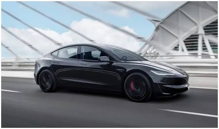 TÜRKİYE PAZARINA GELSE KAPIŞ KAPIŞ GİDER: Tesla'dan menzil rekortmeni araç 3