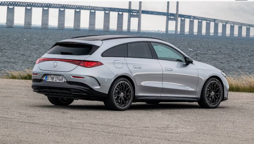 Mercedes’ten tüm segmentleri sarsacak yeni CLA hamlesi! Yeni CLA Shooting Brake görenleri kendine aşık ediyor! 1