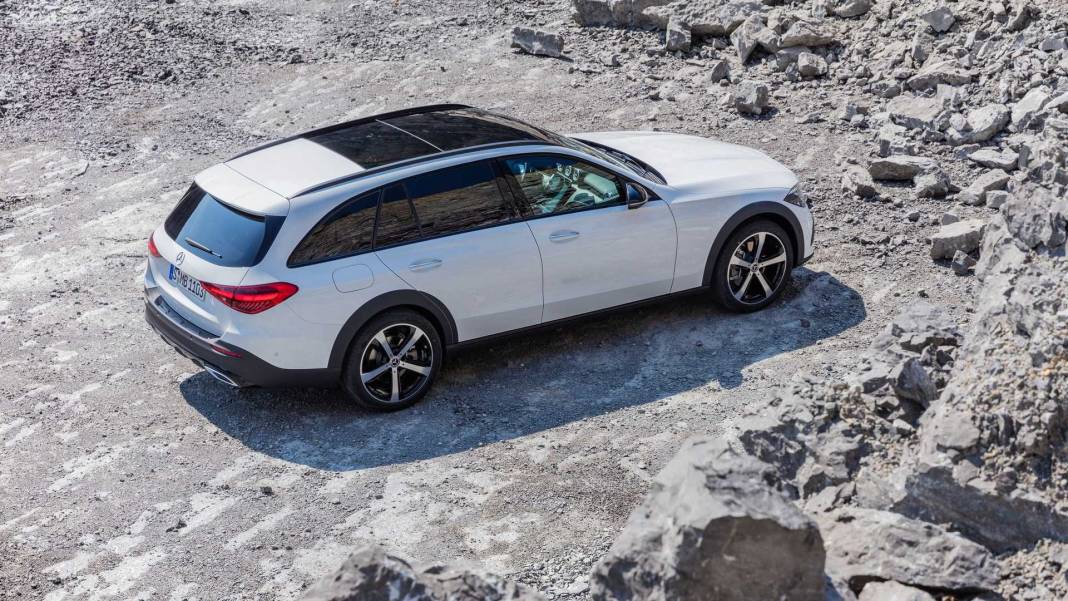MERCEDES TEMMUZ 2025 FİYAT LİSTESİ GÜNCELLENDİ: Mercedes A, B, C ve Yeni E serisi güncel fiyatları 2