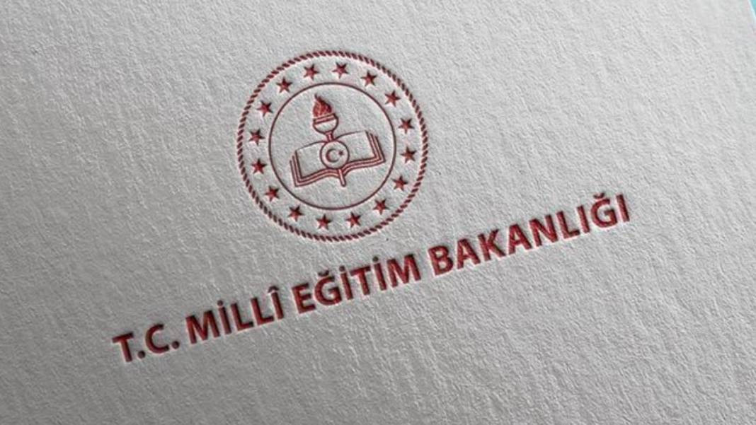 MEB DUYURDU: Milyonlarca öğrenciyi ilgilendiriyor! Lise son sınıflara zorunlu olacak 3