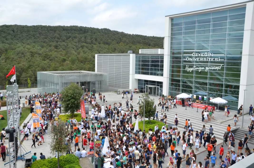 TERCİH YAPACAK ÖĞRENCİLER DİKKAT! Bu üniversitelerden mezun olan hemen iş buluyor 14