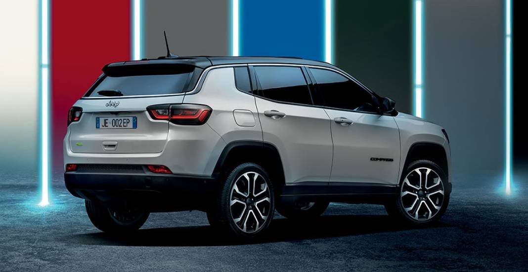 JEEP FİYATLARINI GÜNCELLEDİ: Temmuz ayı listesi ortaya çıktı! İşte Compass ve Avenger güncel fiyatlar... 3