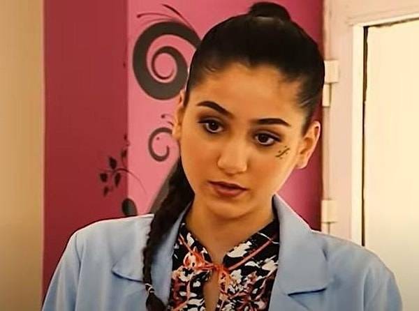 Akasya Durağı’nın Zeyno’su nişanlandı! Sitare Akbaş’ın nişanlısı bakın hangi ünlü ailenin torunu 4