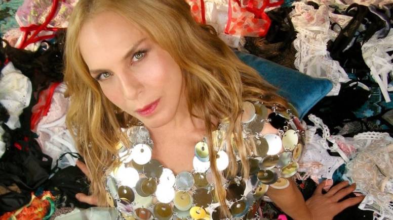 Sertab Erener’in son hali olay oldu: Seda Sayan’a benzemiş! 2