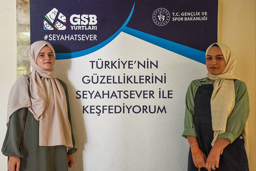 Gençlere yaz tatili müjdesi geldi: 5 geceye kadar ücretsiz konaklama! Telefonla başvurmak yeterli 5