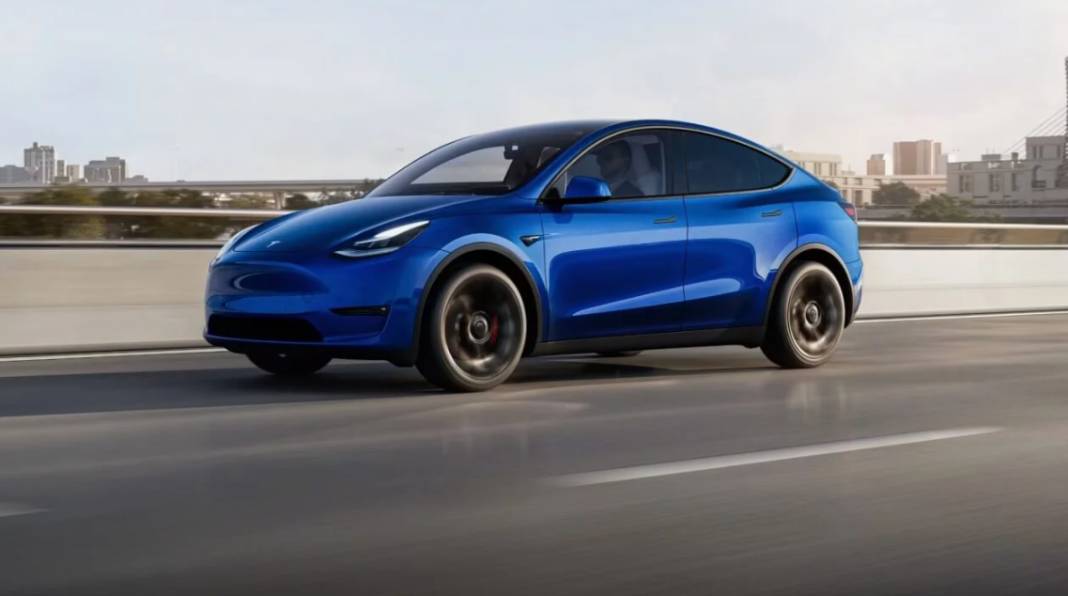 ÖTV düzenlemesi sonrası Tesla yeni fiyatlarını resmen duyurdu! İşte Tesla Model Y güncel satış fiyatları 2