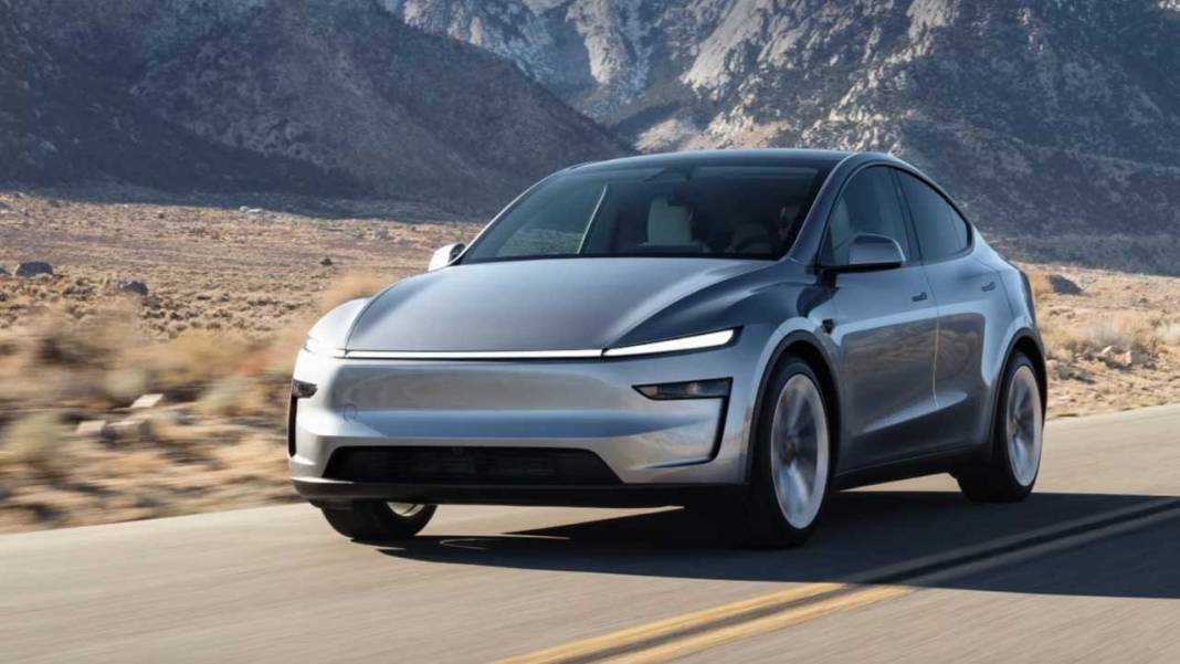 ÖTV düzenlemesi sonrası Tesla yeni fiyatlarını resmen duyurdu! İşte Tesla Model Y güncel satış fiyatları 4