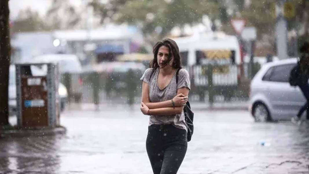 Sıcaklıklar düşüyor: Meteoroloji sağanak yağış için uyardı! 7