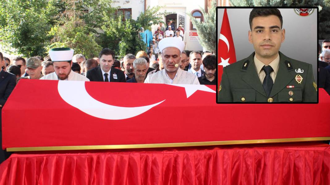 Türkiye şehitlerini son yolculuğuna uğurluyor! 6