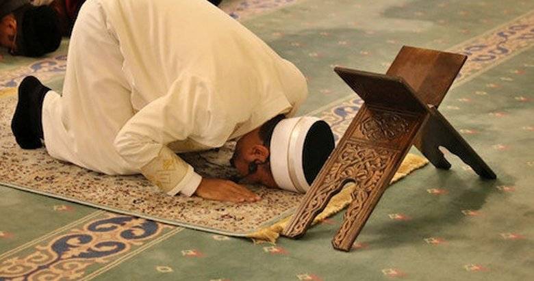15 Ağustos Cuma hutbesi belli oldu! Diyanet bu haftaki cuma hutbesi konusunu yayınladı: “Kul Hakkı Ateşten Gömlektir” 7