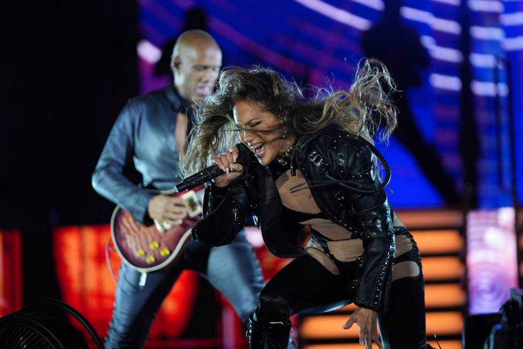 İstanbul'da Jennifer Lopez rüzgarı esti! Adeta ünlüler geçidine döndü 2