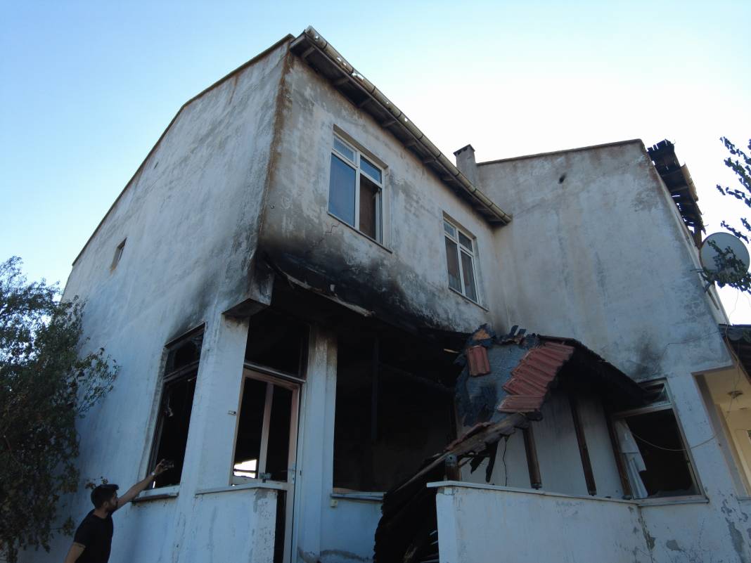 Edirne'deki orman yangınının bilançosu: Evler kullanılamaz halde geldi, 2 bin 700 kişi tahliye edildi 3