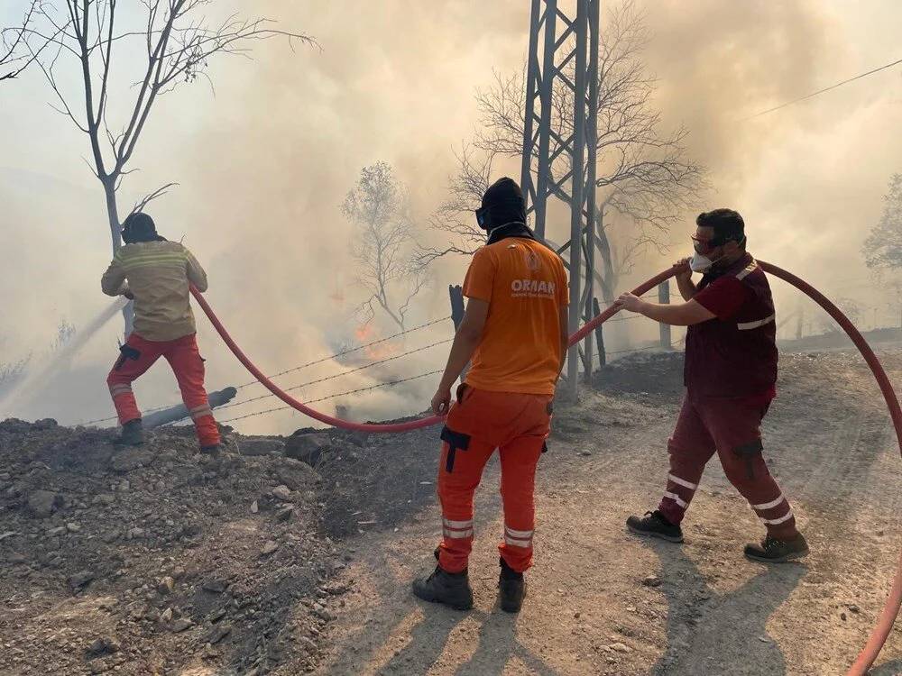 Türkiye alevlerle boğuşuyor: 4 ilde orman yangını 7