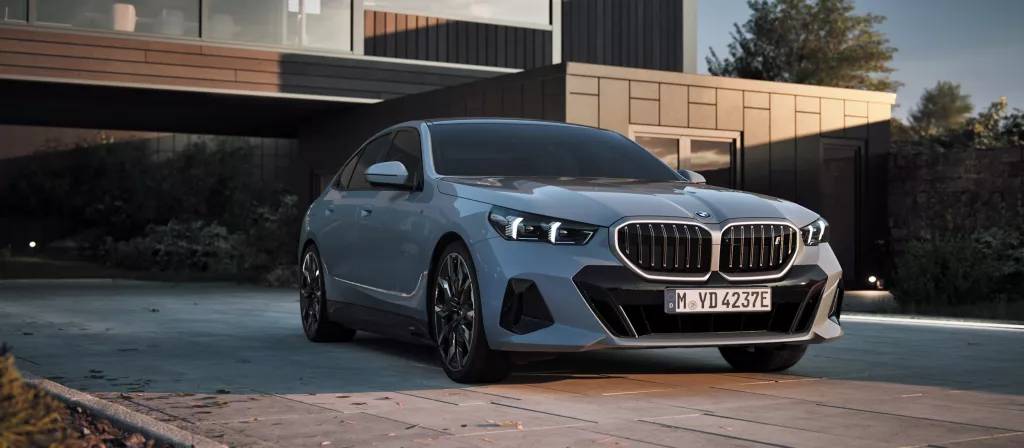 EN UCUZ BMW NE KADAR? BMW Ağustos ayı fiyat listesi güncellendi. BMW 1, 2, 3, 4, 5, M, X ve i serisi ne kadar? 16