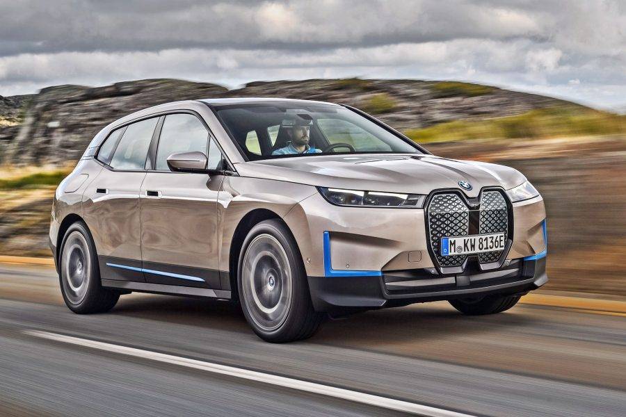 EN UCUZ BMW NE KADAR? BMW Ağustos ayı fiyat listesi güncellendi. BMW 1, 2, 3, 4, 5, M, X ve i serisi ne kadar? 13