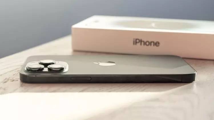 Iphone'ların gece boyu şarj yemesinin nedeni ortaya çıktı: Meğer bu yüzden şarjları bitiyormuş 3